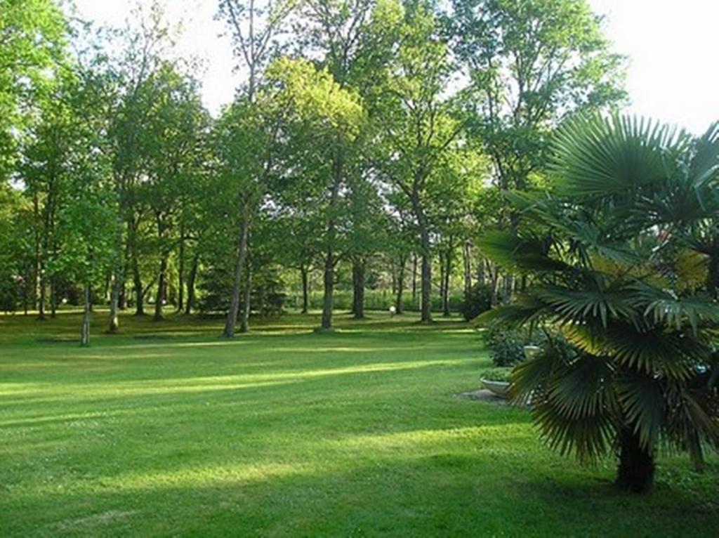 Parc De L'Aiguade Bed & Breakfast Saint-Paul-lès-Dax Екстериор снимка